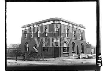 Globe Hotel